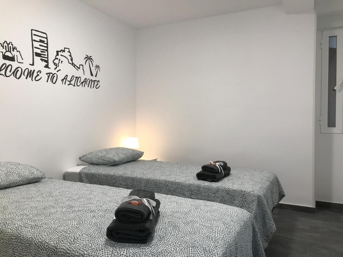 Lovely 2 Apartamento Centrico Alicante Bagian luar foto