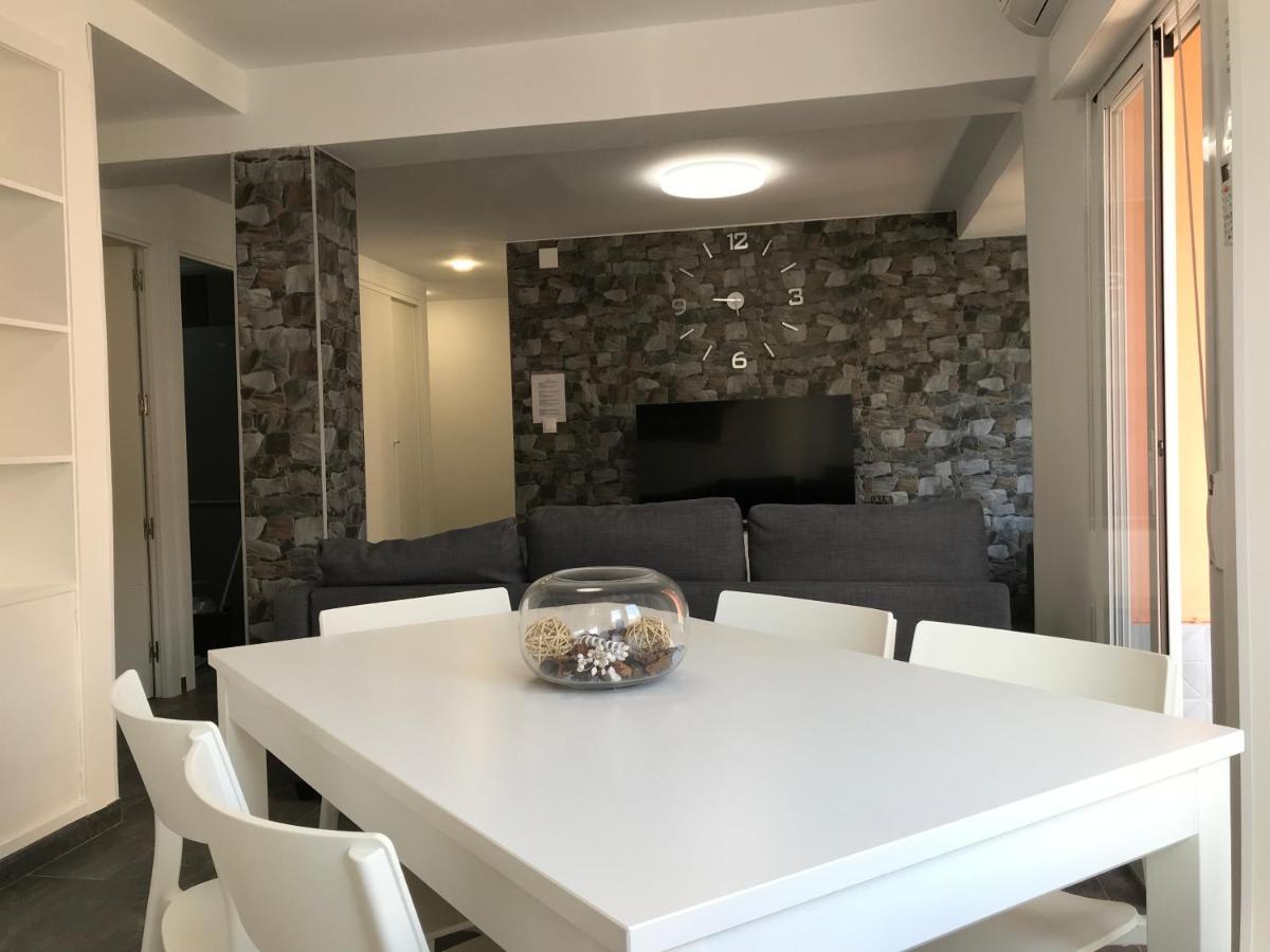 Lovely 2 Apartamento Centrico Alicante Bagian luar foto